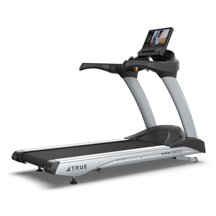 True Fitness Excel 900 Treadmill
