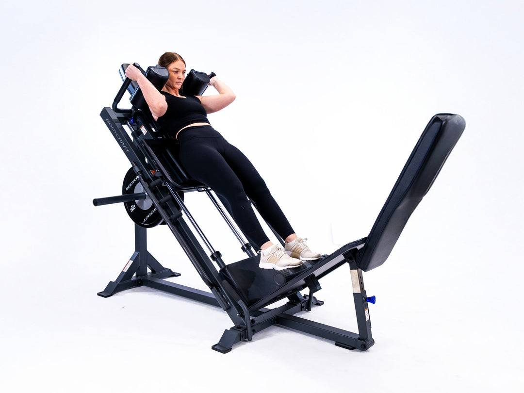 Bodycraft F760 – model performing a calf raise